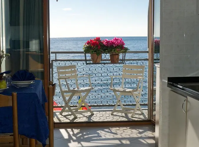 Il Moresco Lägenhetshotell Ceriale